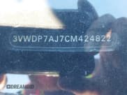 ✅ 2012 Volkswagen Jetta SE • VIN: 3VWDP7AJ7CM424822 • Лот: 43613834. Опубликован ранее на IAAI с пробегом 77 517 миль. Бесплатный доступ к архиву аукционных продаж из США и подробный отчёт об истории автомобиля на DreamBid. Изображение 9.