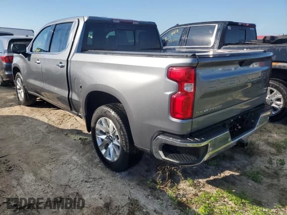 ✅ 2019 Chevrolet Silverado 1500 LTZ • VIN: 1GCPWEED9KZ159863 • Lot: 77339084. Wystawiony na Copart z przebiegiem 7 108 mil. Bezpłatny archiwum sprzedaży aukcyjnych z USA i szczegółowy raport historii pojazdu na DreamBid. Zdjęcie 2.