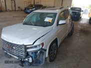 ✅ 2020 GMC Acadia Denali • VIN: 1GKKNXLS9LZ110095 • Lot: 43330528. Wystawiony na IAAI z przebiegiem Nie podano. Bezpłatny archiwum sprzedaży aukcyjnych z USA i szczegółowy raport historii pojazdu na DreamBid. Zdjęcie 6.