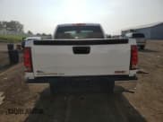 ✅ 2013 GMC Sierra 1500 SLT • VIN: 1GTR2WE75DZ272068 • Lot: 61179585. Listed on Copart with 203,512 mi. Free auction sales archive from the USA and detailed vehicle history report at DreamBid. Image 6.