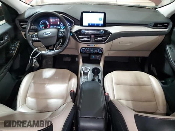 ✅ 2021 Ford Escape SEL • VIN: 1FMCU9H61MUA64038 • Lot: 60610675. Listed on Copart with 106,605 mi. Free auction sales archive from the USA and detailed vehicle history report at DreamBid. Image 8.