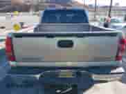 ✅ 2003 Chevrolet Silverado 1500 LS • VIN: 2GCEC19V931101936 • Lot: 43388856. Wystawiony na IAAI z przebiegiem 154 950 mil mil. Skorzystaj z bezpłatnego archiwum sprzedaży aukcyjnych z USA i zobacz szczegółowy raport historii pojazdu na DreamBid. Zdjęcie 16.