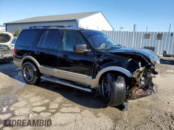 ✅ 2006 Ford Expedition Eddie Bauer • VIN: 1FMPU18566LA37758 • Lot: 88683665. Listed on Copart with 223,308 mi. Free auction sales archive from the USA and detailed vehicle history report at DreamBid. Image 4.