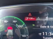 ✅ 2019 Audi e-tron Prestige • VIN: WA1VABGE8KB020773 • Лот: 43889062. Опубликован ранее на IAAI с пробегом 19 112 миль. Бесплатный доступ к архиву аукционных продаж из США и подробный отчёт об истории автомобиля на DreamBid. Изображение 17.