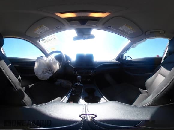 ✅ 2025 Nissan Altima S • VIN: 1N4BL4BVXSN312600 • Lot: 43462168. Listed on IAAI with 9,056 mi. Free auction sales archive from the USA and detailed vehicle history report at DreamBid. Image 19.