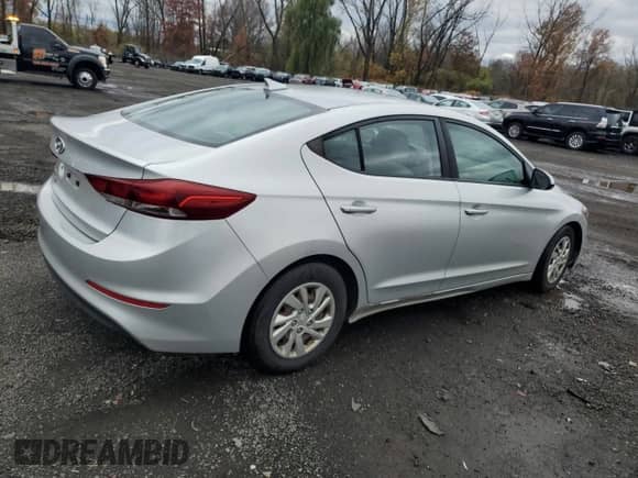 2017 Hyundai Elantra SE with VIN 5NPD74LF1HH163565, listed as a Copart auction lot 90787205 with 147,034 mi miles and Clean title. Bid and sale history available at DreamBid. Image 3.