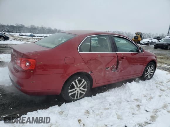 ✅ 2006 Volkswagen Jetta 2.5L • VIN: 3VWRG71K46M649069 • Лот: 44103445. Опубликован ранее на Copart с пробегом 192 214 миль. Бесплатный доступ к архиву аукционных продаж из США и подробный отчёт об истории автомобиля на DreamBid. Изображение 3.