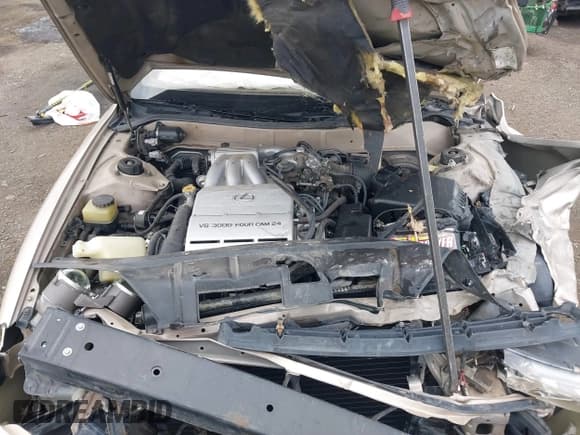 ✅ 1994 Lexus ES 300 • VIN: JT8GK13T8R0055859 • Lot: 40120000. Listed on IAAI with 118,658 mi. Free auction sales archive from the USA and detailed vehicle history report at DreamBid. Image 10.