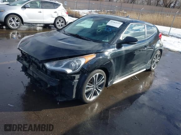 ✅ 2016 Hyundai Veloster Turbo Rally Edition • VIN: KMHTC6AE9GU255472 • Lot: 41583533. Wystawiony na IAAI z przebiegiem 138 094 mil. Bezpłatny archiwum sprzedaży aukcyjnych z USA i szczegółowy raport historii pojazdu na DreamBid. Zdjęcie 2.