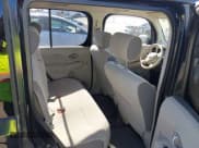 ✅ 2011 Nissan Cube S Krom Edition • VIN: JN8AZ2KR8BT206755 • Lot: 43550926. Wystawiony na IAAI z przebiegiem 181 886 mil. Bezpłatny archiwum sprzedaży aukcyjnych z USA i szczegółowy raport historii pojazdu na DreamBid. Zdjęcie 8.