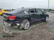 2018 Chevrolet Impala Premier z VIN 2G1125S33J9131555, wystawiony jako Copart lot #55965895 z przebiegiem 101 789 mil mil oraz Szkoda całkowita • Salvage title. Historia ofert i sprzedaży dostępna na DreamBid. Obrazek 3.