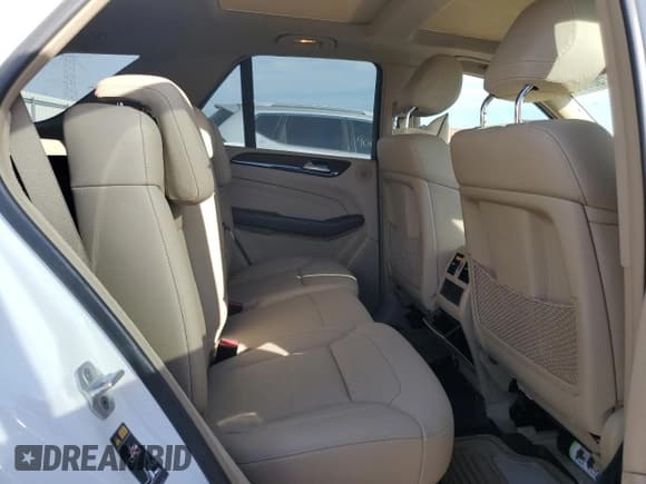 ✅ 2015 Mercedes-Benz M 350 • VIN: 4JGDA5HB0FA545874 • Лот: 90250655. Опубликован ранее на Copart с пробегом 70 728 миль. Бесплатный доступ к архиву аукционных продаж из США и подробный отчёт об истории автомобиля на DreamBid. Изображение 10.