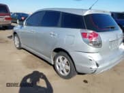 ✅ 2005 Toyota Matrix STD • VIN: 2T1KR32E15C368872 • Lot: 43634439. Wystawiony na IAAI z przebiegiem 224 011 mil. Bezpłatny archiwum sprzedaży aukcyjnych z USA i szczegółowy raport historii pojazdu na DreamBid. Zdjęcie 3.
