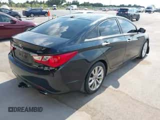 2012 Hyundai Sonata Limited с VIN 5NPEC4AB2CH460563, выставлен на аукционе IAAI как лот 43265852 с пробегом 112 922 миль миль и . История ставок и продаж доступна на DreamBid. Изображение 4.