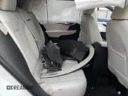 ✅ 2025 Buick Envision Avenir • VIN: LRBFZME47SD006942 • Lot: 64454535. Wystawiony na Copart z przebiegiem 1 424 mil. Bezpłatny archiwum sprzedaży aukcyjnych z USA i szczegółowy raport historii pojazdu na DreamBid. Zdjęcie 11.