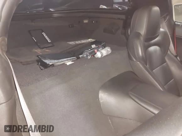 ✅ 2012 Chevrolet Corvette 1LT • VIN: 1G1YE2DW1C5101501 • Lot: 41945109. Listed on IAAI with Not provided. Free auction sales archive from the USA and detailed vehicle history report at DreamBid. Image 8.