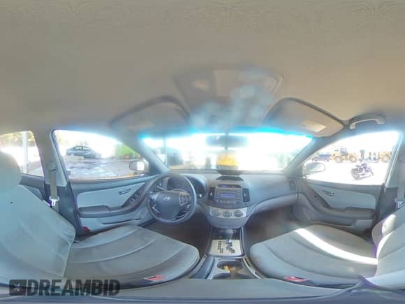 2010 Hyundai Elantra GLS z VIN KMHDU4AD0AU017966, wystawiony jako Copart lot #72069044 z przebiegiem 187 803 mil mil oraz Szkoda całkowita • Salvage title. Historia ofert i sprzedaży dostępna na DreamBid. Obrazek 13.