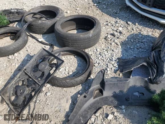 ✅ 2021 Dodge Challenger R/T Scat Pack Widebody • VIN: 2C3CDZFJ9MH650439 • Лот: 71780155. Опубликован ранее на Copart с пробегом Не указан. Бесплатный доступ к архиву аукционных продаж из США и подробный отчёт об истории автомобиля на DreamBid. Изображение 12.