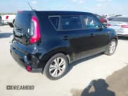 ✅ 2016 Kia Soul + • VIN: KNDJX3A51G7370418 • Lot: 43243176. Wystawiony na IAAI z przebiegiem 96 940 mil. Bezpłatny archiwum sprzedaży aukcyjnych z USA i szczegółowy raport historii pojazdu na DreamBid. Zdjęcie 4.