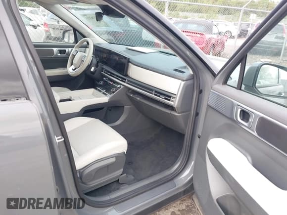 ✅ 2024 Hyundai Santa Fe SEL • VIN: 5NMP24GL1RH007729 • Лот: 43276315. Опубликован ранее на IAAI с пробегом 29 357 миль. Бесплатный доступ к архиву аукционных продаж из США и подробный отчёт об истории автомобиля на DreamBid. Изображение 5.