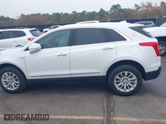 ✅ 2017 Cadillac XT5 FWD • VIN: 1GYKNARS6HZ164746 • Lot: 43755450. Listed on IAAI with 44,725 mi. Free auction sales archive from the USA and detailed vehicle history report at DreamBid. Image 15.