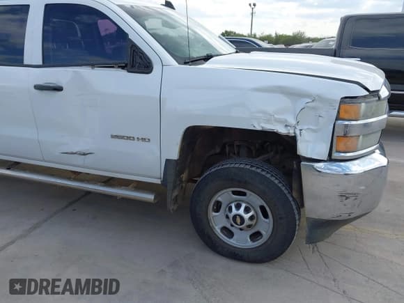 ✅ 2016 Chevrolet Silverado 2500HD Work Truck • VIN: 1GC2KUEG5GZ132452 • Lot: 43248557. Wystawiony na IAAI z przebiegiem 195 035 mil. Bezpłatny archiwum sprzedaży aukcyjnych z USA i szczegółowy raport historii pojazdu na DreamBid. Zdjęcie 19.