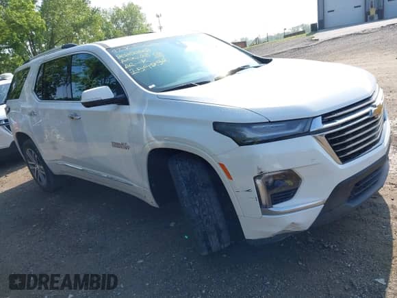 2022 Chevrolet Traverse High Country z VIN 1GNERNKW9NJ159232, wystawiony jako IAAI lot #42368555 z przebiegiem 40 188 mil mil oraz . Historia ofert i sprzedaży dostępna na DreamBid. Obrazek 1.