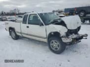 ✅ 2000 Chevrolet S-10 LS • VIN: 1GCDT19WXY8252163 • Лот: 41405495. Опубликован ранее на Copart с пробегом Не указан. Бесплатный доступ к архиву аукционных продаж из США и подробный отчёт об истории автомобиля на DreamBid. Изображение 4.