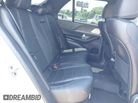 ✅ 2024 Mercedes-Benz GLE 450 • VIN: 4JGFB5KB8RB150709 • Lot: 42230401. Wystawiony na IAAI z przebiegiem 8 328 mil. Bezpłatny archiwum sprzedaży aukcyjnych z USA i szczegółowy raport historii pojazdu na DreamBid. Zdjęcie 8.