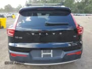 ✅ 2021 Volvo XC40 Momentum • VIN: YV4AC2HK7M2557086 • Lot: 83830365. Wystawiony na Copart z przebiegiem 42 402 mil. Bezpłatny archiwum sprzedaży aukcyjnych z USA i szczegółowy raport historii pojazdu na DreamBid. Zdjęcie 6.