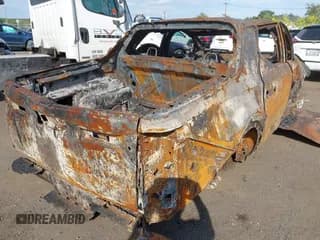 ✅ 2022 Hyundai Santa Cruz Limited • VIN: 5NTJEDAFXNH011339 • Лот: 43058177. Опубликован ранее на IAAI с пробегом Не указан. Бесплатный доступ к архиву аукционных продаж из США и подробный отчёт об истории автомобиля на DreamBid. Изображение 4.