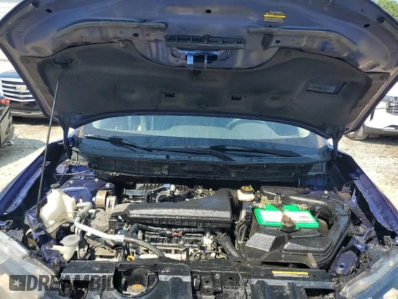 ✅ 2017 Nissan Rogue SV • VIN: KNMAT2MT1HP555859 • Lot: 69010685. Wystawiony na Copart z przebiegiem 163 711 mil. Bezpłatny archiwum sprzedaży aukcyjnych z USA i szczegółowy raport historii pojazdu na DreamBid. Zdjęcie 12.