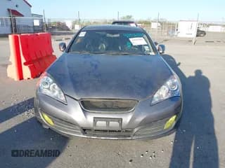 ✅ 2010 Hyundai Genesis Coupe Grand Touring • VIN: KMHHU6KH6AU007487 • Lot: 41836384. Wystawiony na IAAI z przebiegiem 127 430 mil. Bezpłatny archiwum sprzedaży aukcyjnych z USA i szczegółowy raport historii pojazdu na DreamBid. Zdjęcie 6.