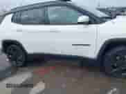 2021 Jeep Compass Latitude with VIN 3C4NJDBB6MT557755, listed as a IAAI auction lot 40976028 with 24,972 mi miles and . Bid and sale history available at DreamBid. Image 13.