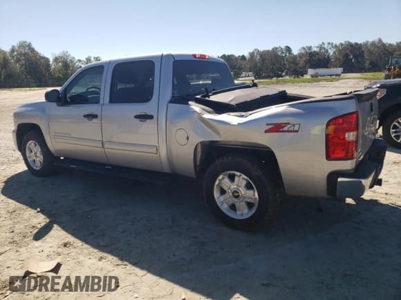 ✅ 2010 Chevrolet Silverado 1500 LT • VIN: 3GCRCSE08AG294263 • Lot: 74963374. Listed on Copart with 76,395 mi. Free auction sales archive from the USA and detailed vehicle history report at DreamBid. Image 2.