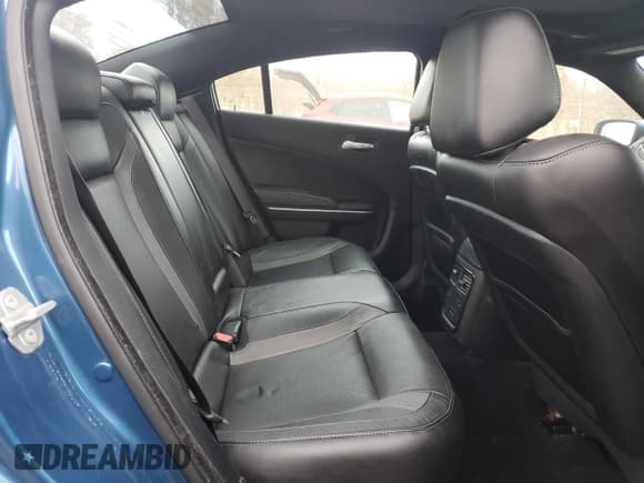 ✅ 2022 Dodge Charger SXT • VIN: 2C3CDXBG5NH148348 • Lot: 90630825. Wystawiony na Copart z przebiegiem 54 312 mil. Bezpłatny archiwum sprzedaży aukcyjnych z USA i szczegółowy raport historii pojazdu na DreamBid. Zdjęcie 10.