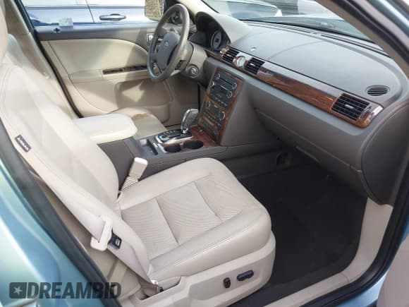 ✅ 2009 Ford Taurus Limited • VIN: 1FAHP25W49G114570 • Лот: 43737410. Опубликован ранее на IAAI с пробегом 152 676 миль. Бесплатный доступ к архиву аукционных продаж из США и подробный отчёт об истории автомобиля на DreamBid. Изображение 5.