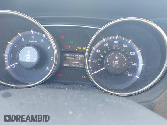 ✅ 2013 Hyundai Sonata SE • VIN: 5NPEC4AC0DH706245 • Lot: 43626643. Wystawiony na IAAI z przebiegiem 106 529 mil. Bezpłatny archiwum sprzedaży aukcyjnych z USA i szczegółowy raport historii pojazdu na DreamBid. Zdjęcie 7.