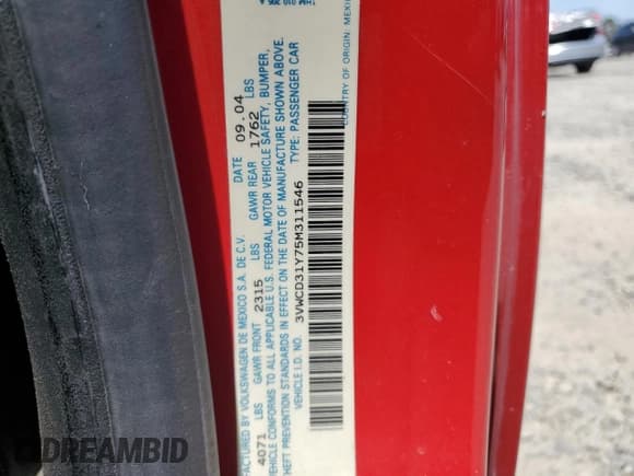 ✅ 2005 Volkswagen Beetle GLS • VIN: 3VWCD31Y75M311546 • Lot: 61877105. Listed on Copart with 91,308 mi. Free auction sales archive from the USA and detailed vehicle history report at DreamBid. Image 12.