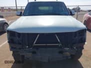 ✅ 2005 GMC Yukon SLT • VIN: 1GKEC13TX5R276234 • Lot: 42127846. Wystawiony na IAAI z przebiegiem 210 802 mil. Bezpłatny archiwum sprzedaży aukcyjnych z USA i szczegółowy raport historii pojazdu na DreamBid. Zdjęcie 13.