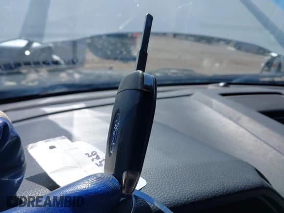 ✅ 2020 Ford F-250 XL • VIN: 1FT7W2BT5LEE18853 • Lot: 42293237. Wystawiony na IAAI z przebiegiem 198 919 mil. Bezpłatny archiwum sprzedaży aukcyjnych z USA i szczegółowy raport historii pojazdu na DreamBid. Zdjęcie 11.