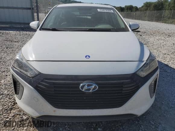 2018 Hyundai Ioniq SEL с VIN KMHC75LC8JU077507, выставлен на аукционе Copart как лот 72472544 с пробегом 119 773 миль миль и Списание • Salvage title. История ставок и продаж доступна на DreamBid. Изображение 5.