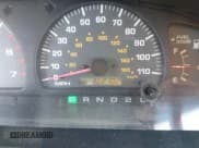 ✅ 2000 Toyota 4Runner SR5 • VIN: JT3GN86R0Y0167558 • Lot: 42361644. Wystawiony na IAAI z przebiegiem 302 702 mil. Bezpłatny archiwum sprzedaży aukcyjnych z USA i szczegółowy raport historii pojazdu na DreamBid. Zdjęcie 7.