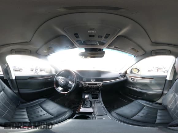 ✅ 2016 Lexus ES 330 • VIN: 58ABK1GG5GU018836 • Lot: 43635193. Listed on IAAI with 37,600 mi. Free auction sales archive from the USA and detailed vehicle history report at DreamBid. Image 18.