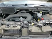 ✅ 2018 Ford Transit • VIN: 1FTYR2YM7JKB11758 • Lot: 56549705. Wystawiony na Copart z przebiegiem 104 015 mil. Bezpłatny archiwum sprzedaży aukcyjnych z USA i szczegółowy raport historii pojazdu na DreamBid. Zdjęcie 13.