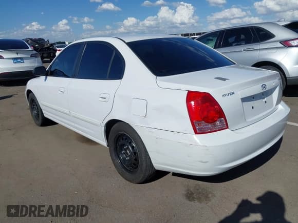✅ 2005 Hyundai Elantra GLS • VIN: KMHDN46D25U107471 • Lot: 43225610. Wystawiony na IAAI z przebiegiem 157 316 mil. Bezpłatny archiwum sprzedaży aukcyjnych z USA i szczegółowy raport historii pojazdu na DreamBid. Zdjęcie 6.