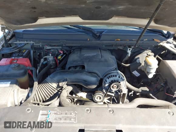 2007 Chevrolet Suburban LT z VIN 1GNFC16J07R250729, wystawiony jako IAAI lot #43625655 z przebiegiem 231 674 mil mil oraz . Historia ofert i sprzedaży dostępna na DreamBid. Obrazek 10.