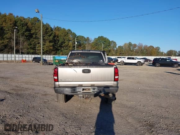 ✅ 2007 Chevrolet Silverado 2500HD LT1 • VIN: 1GCHK23D17F192768 • Лот: 43463284. Опубликован ранее на IAAI с пробегом 338 979 миль. Бесплатный доступ к архиву аукционных продаж из США и подробный отчёт об истории автомобиля на DreamBid. Изображение 16.
