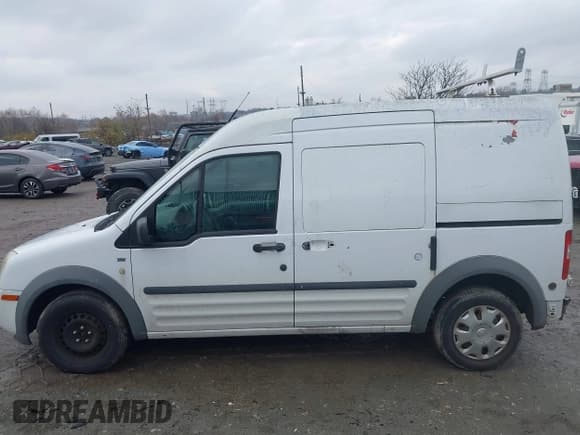 ✅ 2010 Ford Transit Connect XLT • VIN: NM0LS7DNXAT003801 • Lot: 43795404. Listed on IAAI with 103,148 mi. Free auction sales archive from the USA and detailed vehicle history report at DreamBid. Image 15.