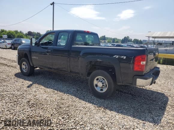 ✅ 2008 Chevrolet Silverado 2500HD 1LT • VIN: 1GCHK29K78E148741 • Lot: 63914665. Wystawiony na Copart z przebiegiem 201 562 mil. Bezpłatny archiwum sprzedaży aukcyjnych z USA i szczegółowy raport historii pojazdu na DreamBid. Zdjęcie 2.